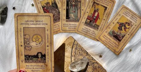 come leggere il futuro con i tarocchi